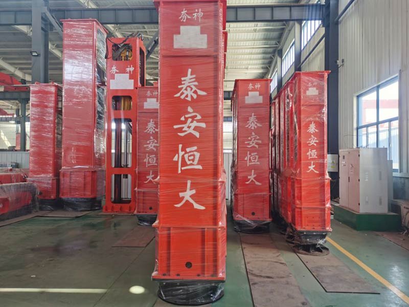 鏟車液壓夯實機(jī)